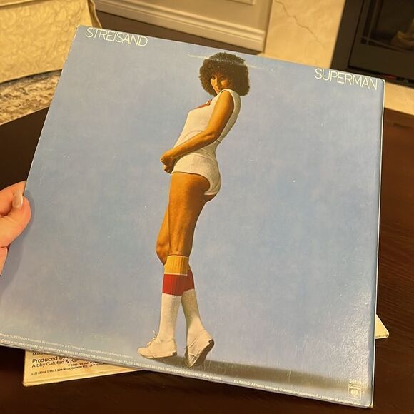 Lot of 2 Barbra Streisand Vinyl Records Guilty with Barry Gibb and Superman EUC - Picture 9 of 14